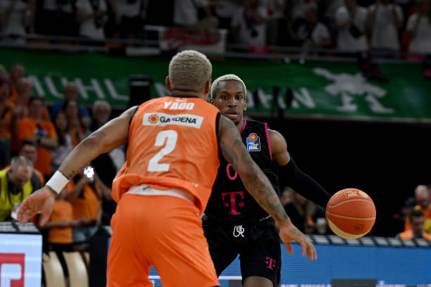 年轻球队大 年轻球队大